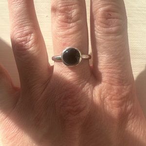Handmade sterling silver bezel ring. Size 6.5. Onyx stone.